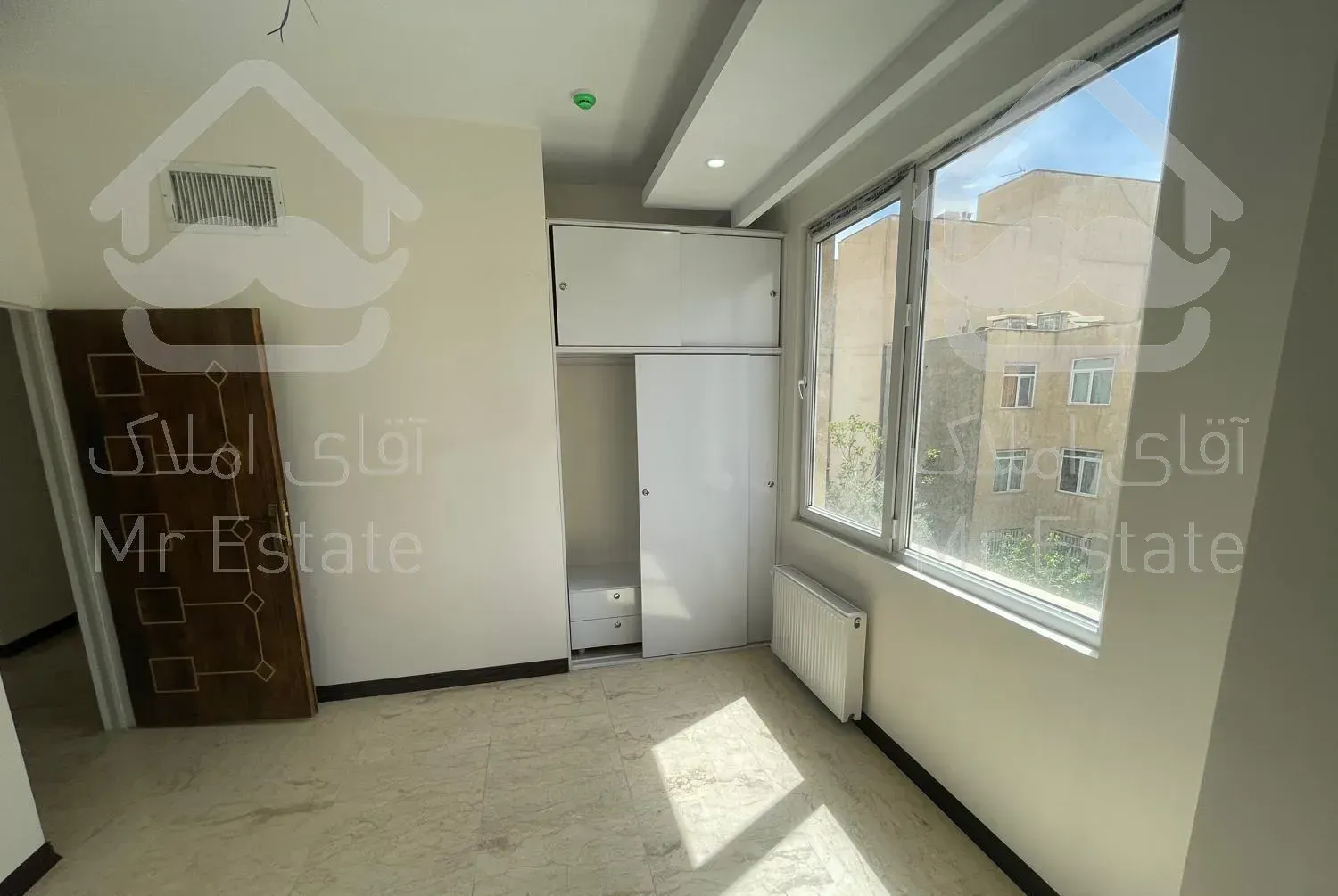 ۱۴۰ متر/۳خواب/نوساز / بدون دیوار مشترک/ فردوس غرب