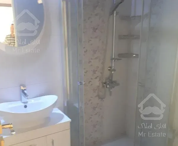 ۱۰۰ متر سعادت آباد بالای کاج