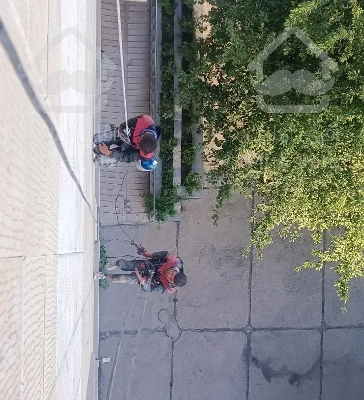 کار در ارتفاع تعمیر نما (بدون داربست) با طناب