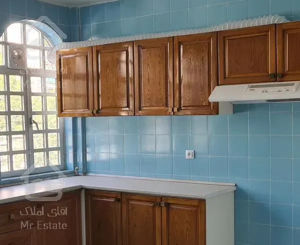 ملک کاملا دنج و بازسازی شده