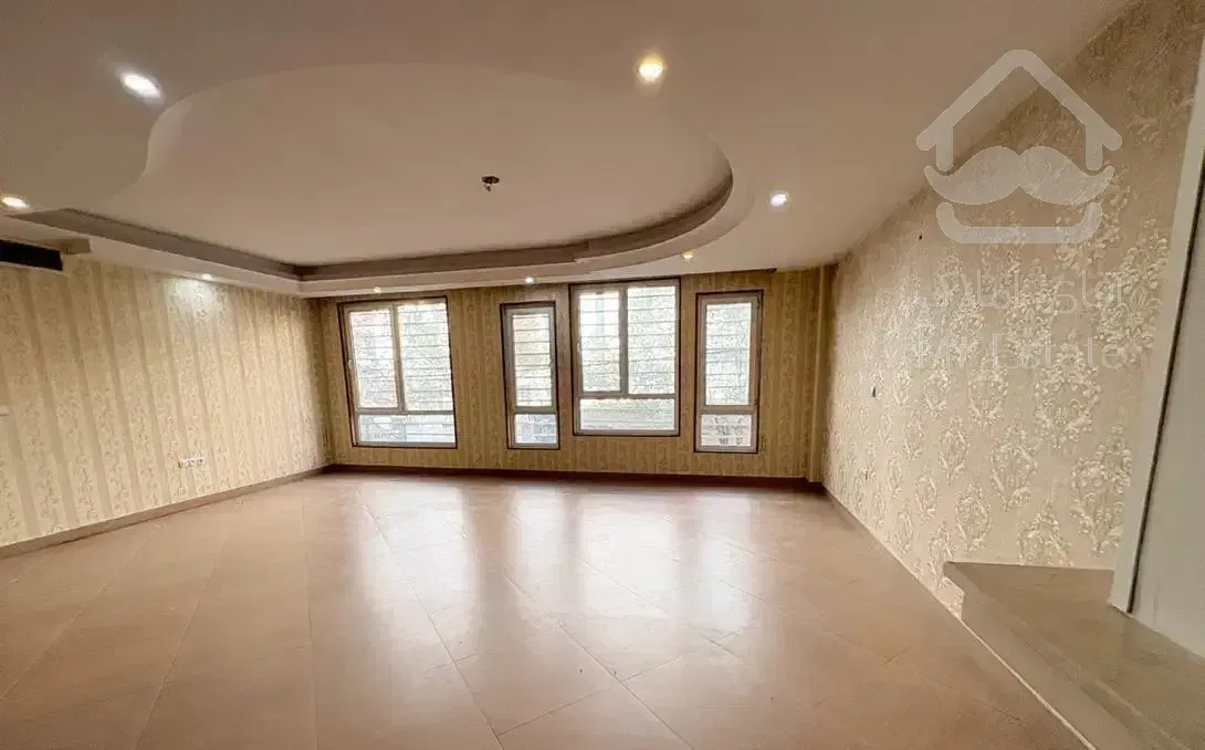 شمال هروی / ۱۹۰متر / ۱۲ ساله