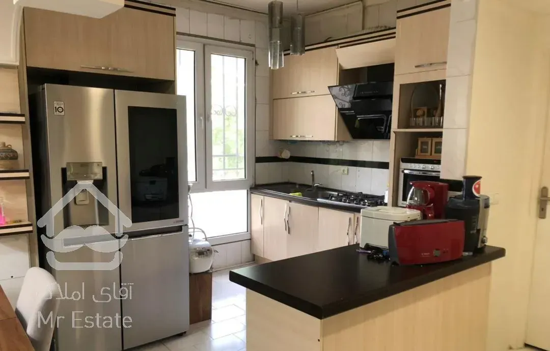 آپارتمان 100متری انوشیروان شرقی