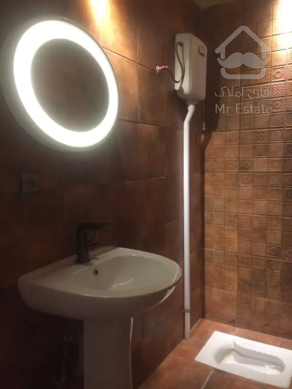 ۱۲۰متر اجاره دو‌خوابه شهرک راه اهن