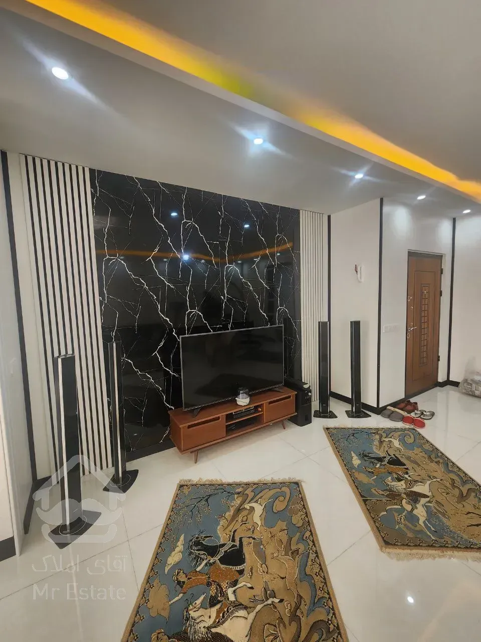 فروش واحد ۸۰ متر روبه افتاب بازسازی شده