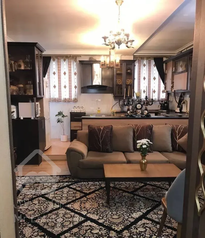 فروش آپارتمان علامه مجلسی سر چهارراه بهشتی