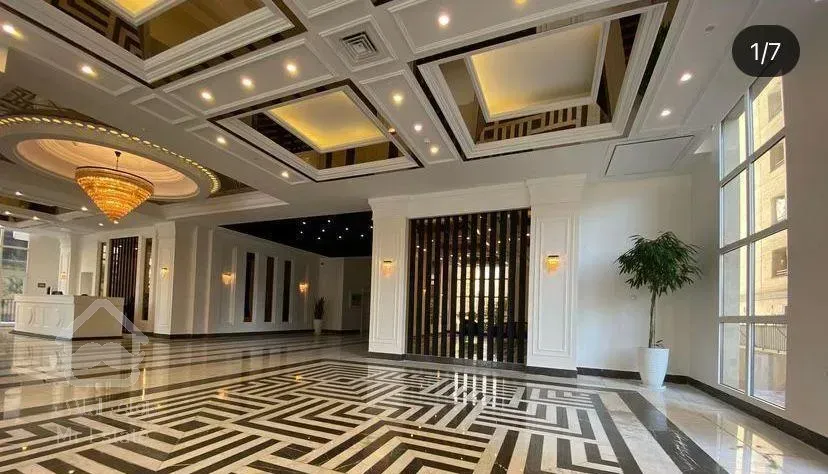 برج مجلل و برند/۱۳۰ متر/۲خواب