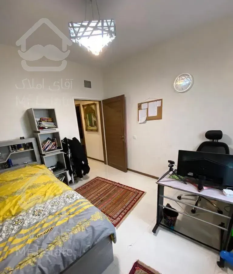 هروی  ۱۳۵ متر ۳خواب  یکساله(ویو ابدی)