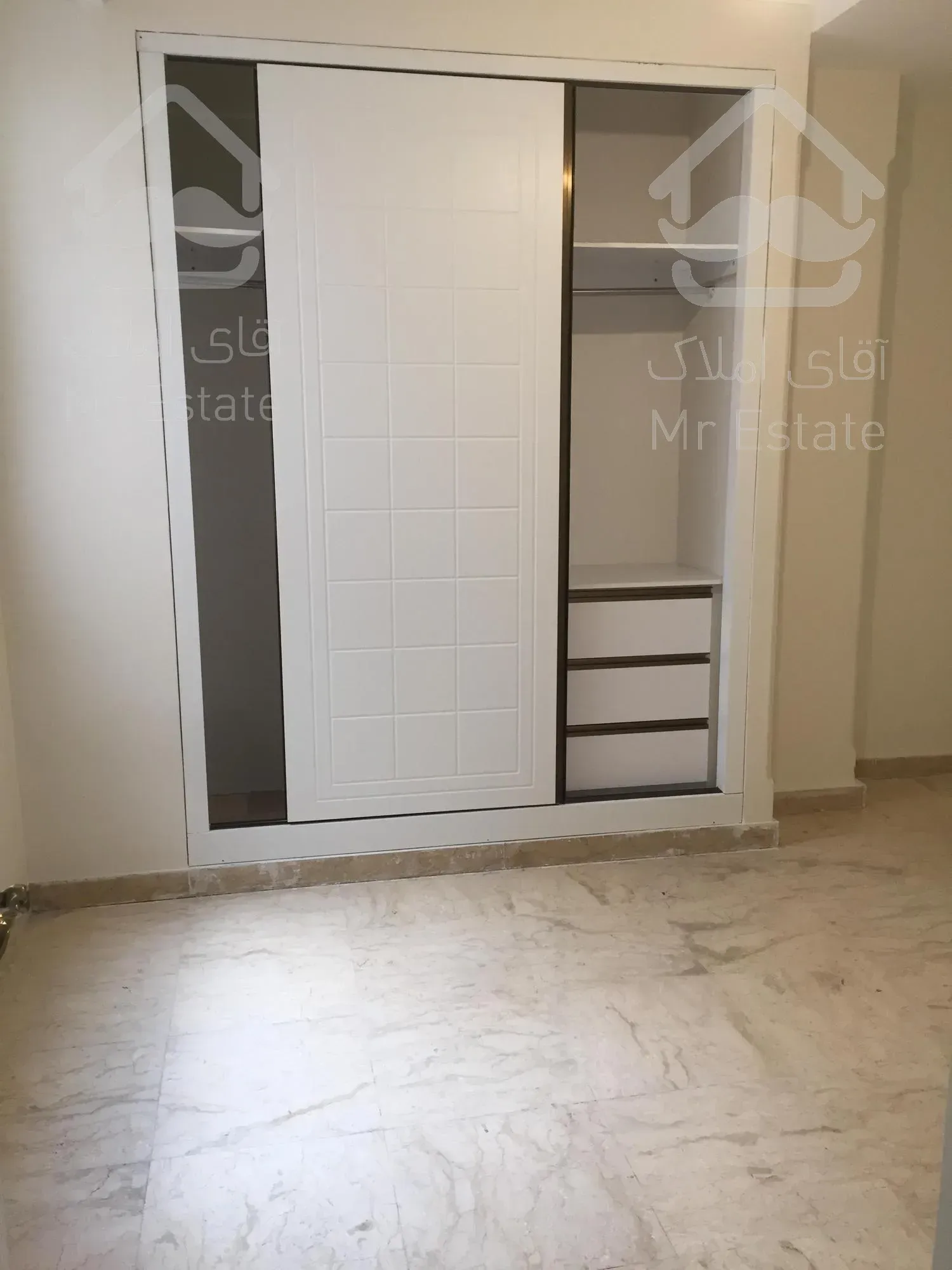 آپارتمان ۸۷ متری ۲ خواب