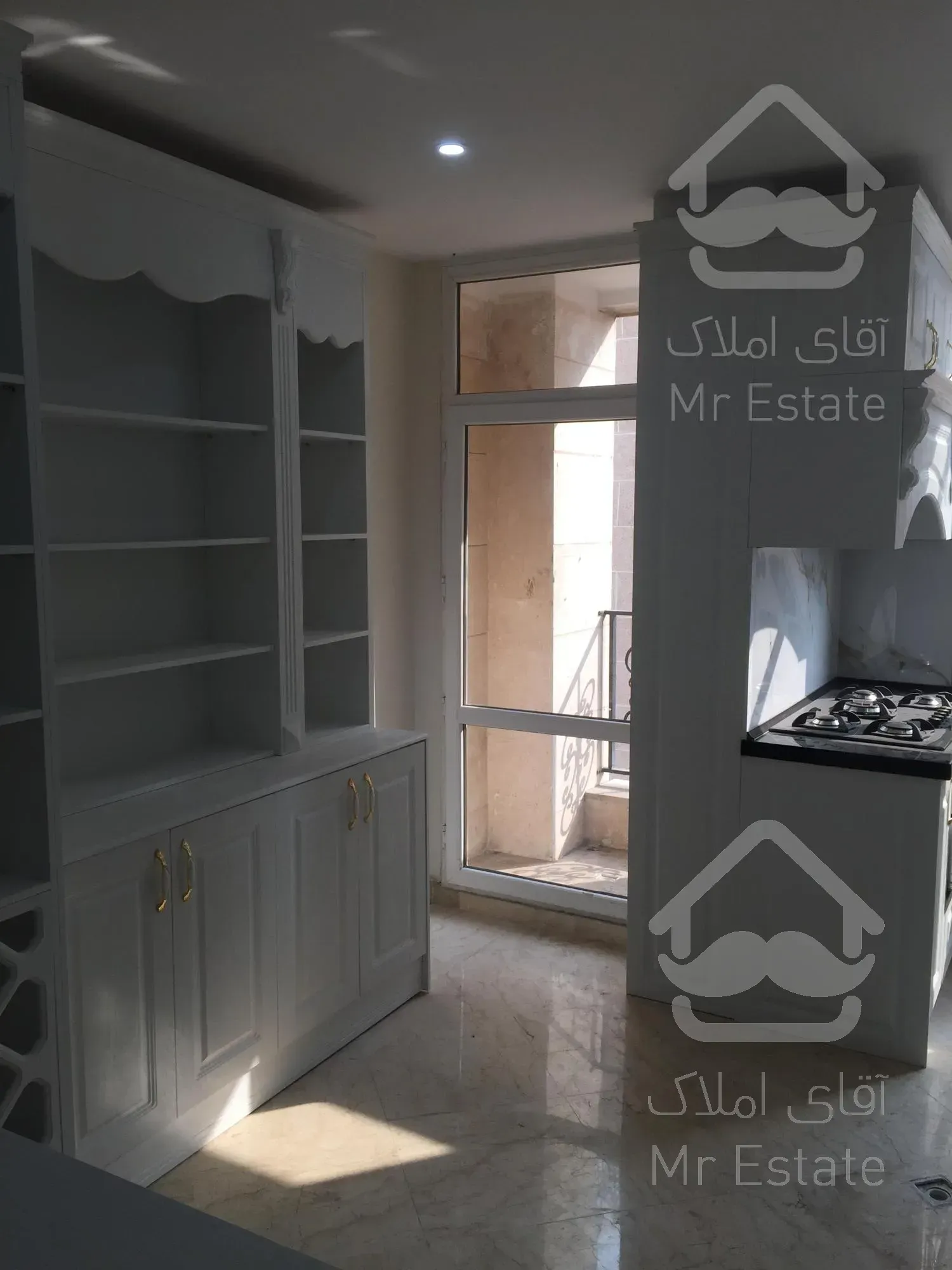 آپارتمان ۸۷ متری ۲ خواب