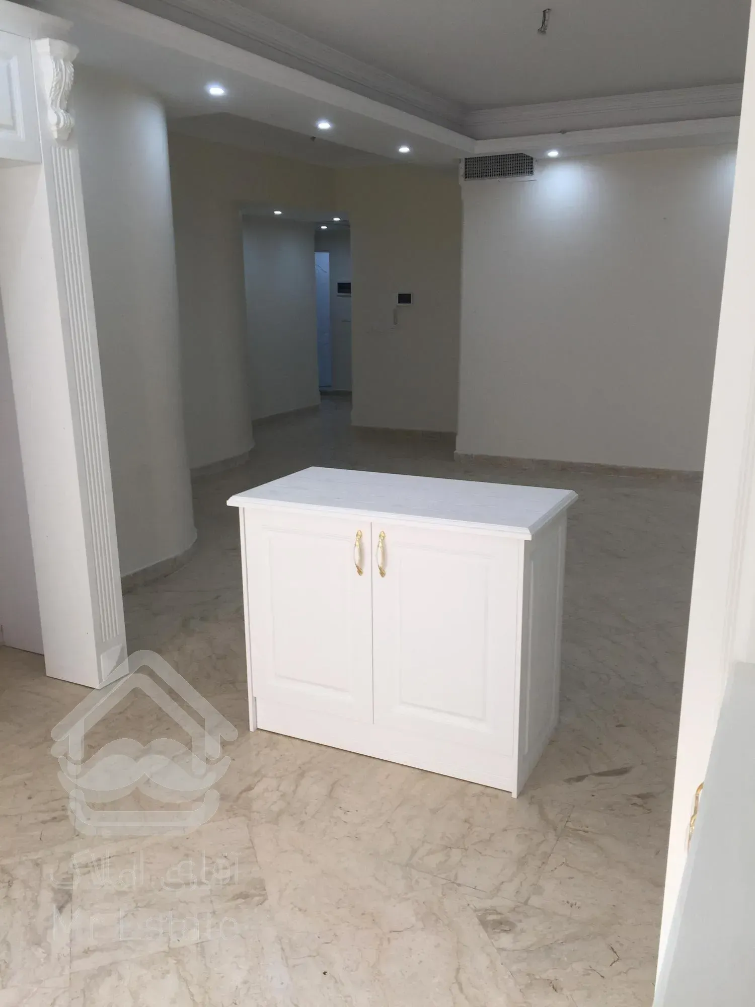 آپارتمان ۸۷ متری ۲ خواب