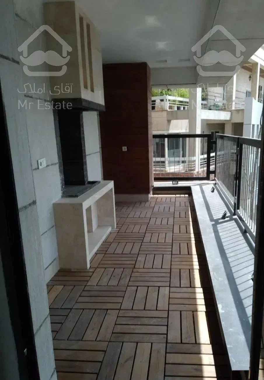 210متر سه خواب ونک شیخ بهایی شمالی