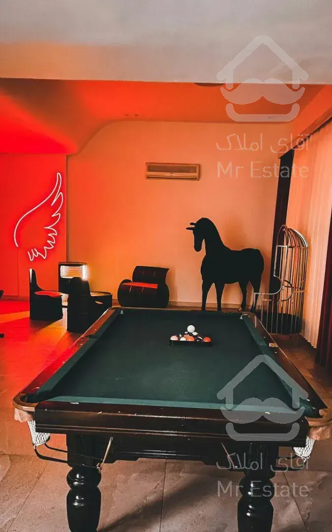 ویلا   ساحلی   فول   لب   دریا