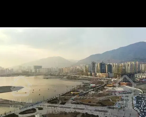 ۱۹۰ متر اداری اقامتی قلب دریاچه(پنت هاوس)