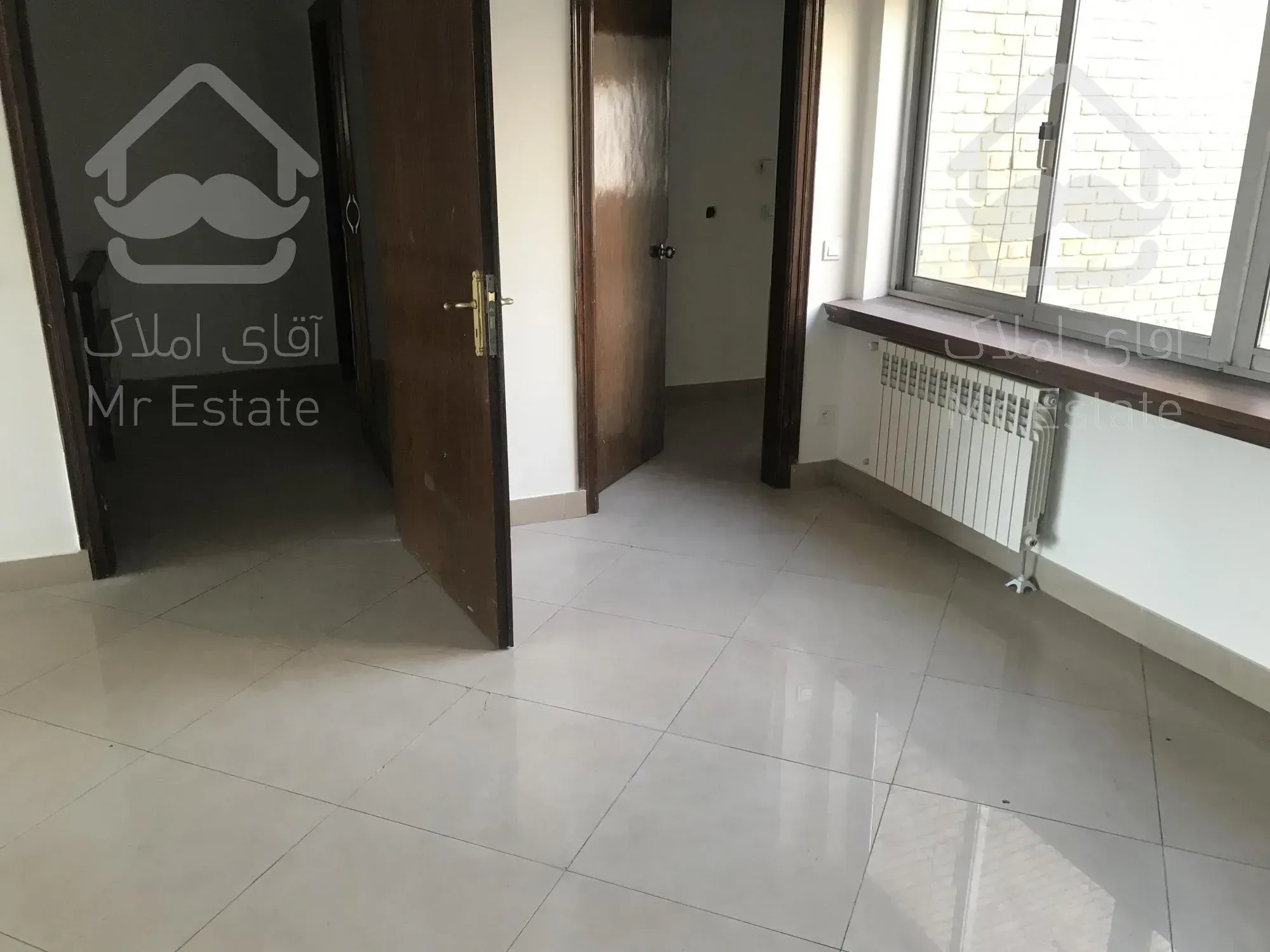 ويلايي اداري شهرك غرب٢٧٠متر