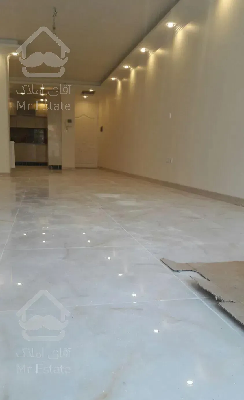 آپارتمان ۱۲۵ متری ۲ خوابه(حصاری) فول بازسازی