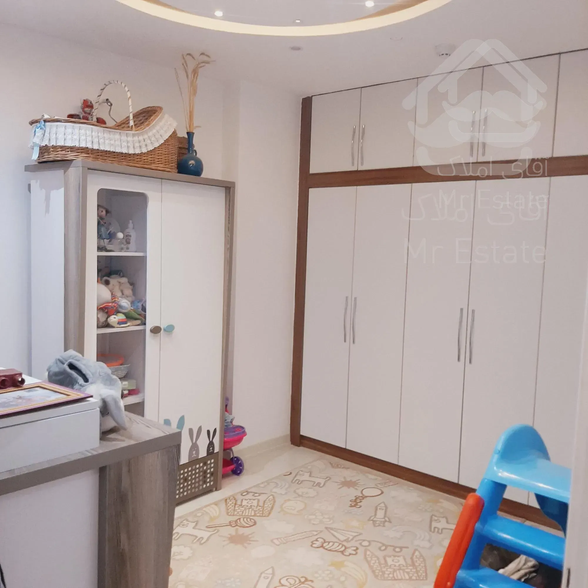 آپارتمان نقلی و زیبا