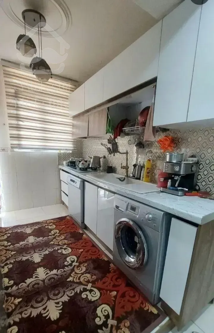 آپارتمان ۹۰ متر تک واحدی فول امکانات