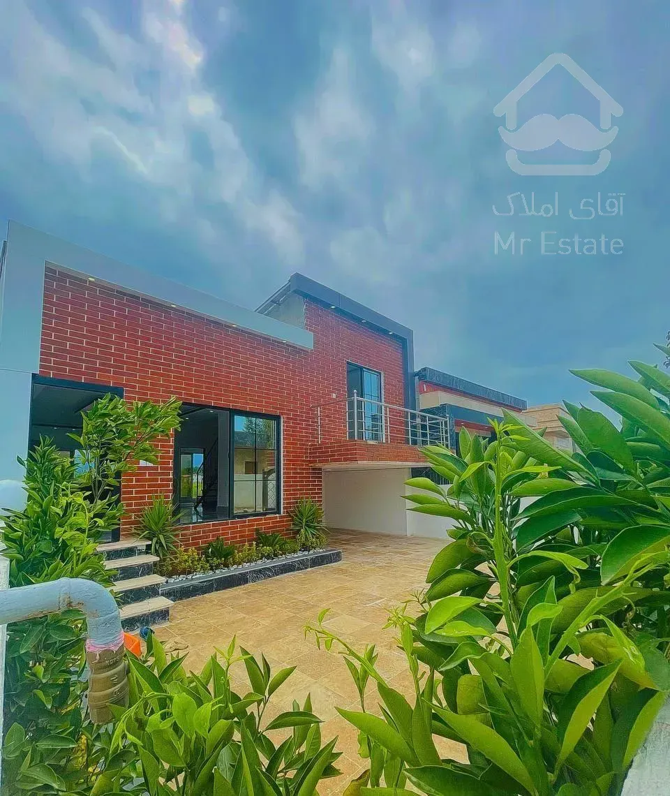 ویلا نیم پیلوت نوساز 150 متری شهرکی سندتک‌برگ