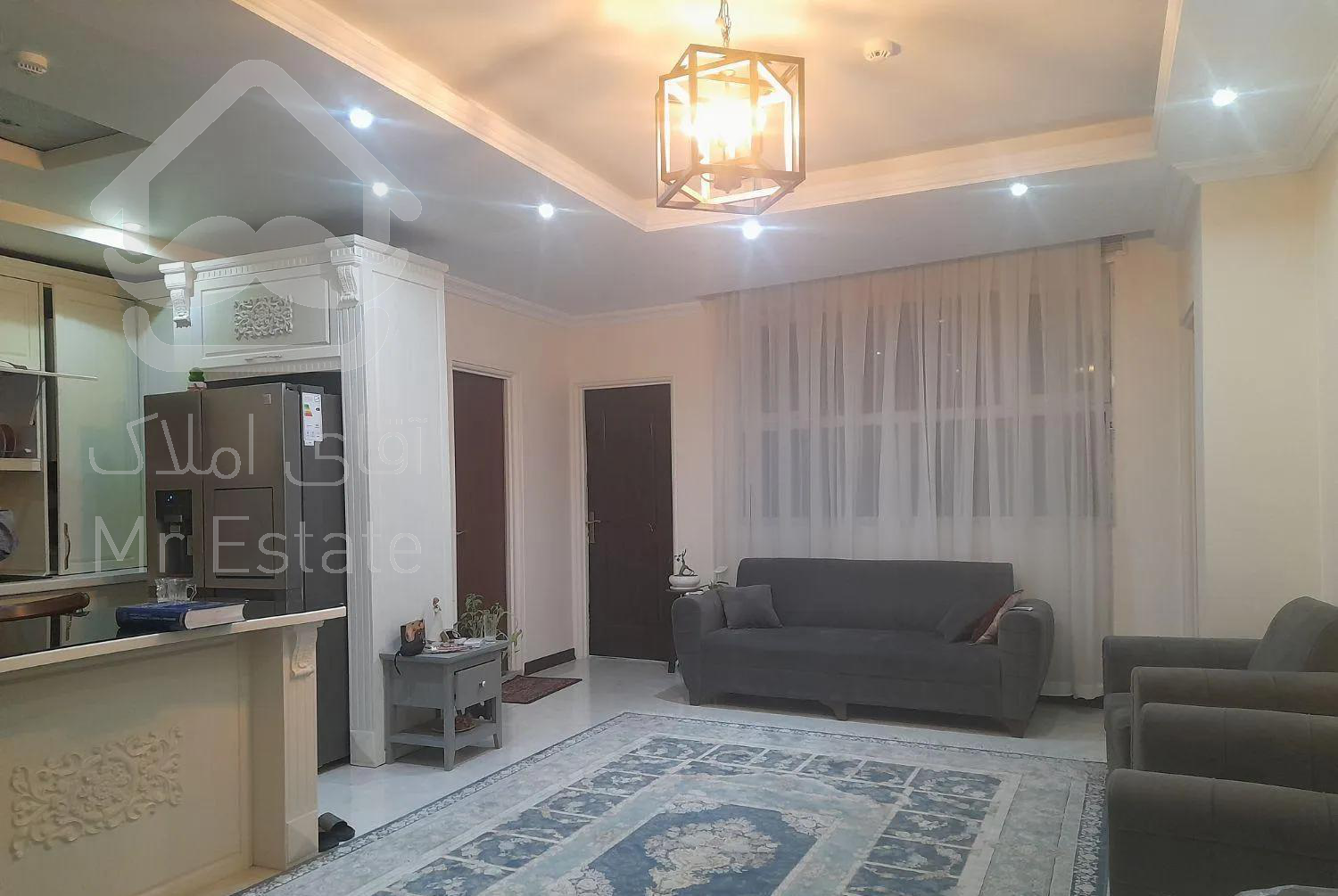 آپارتمان  ۸۰  متر  دو  خواب