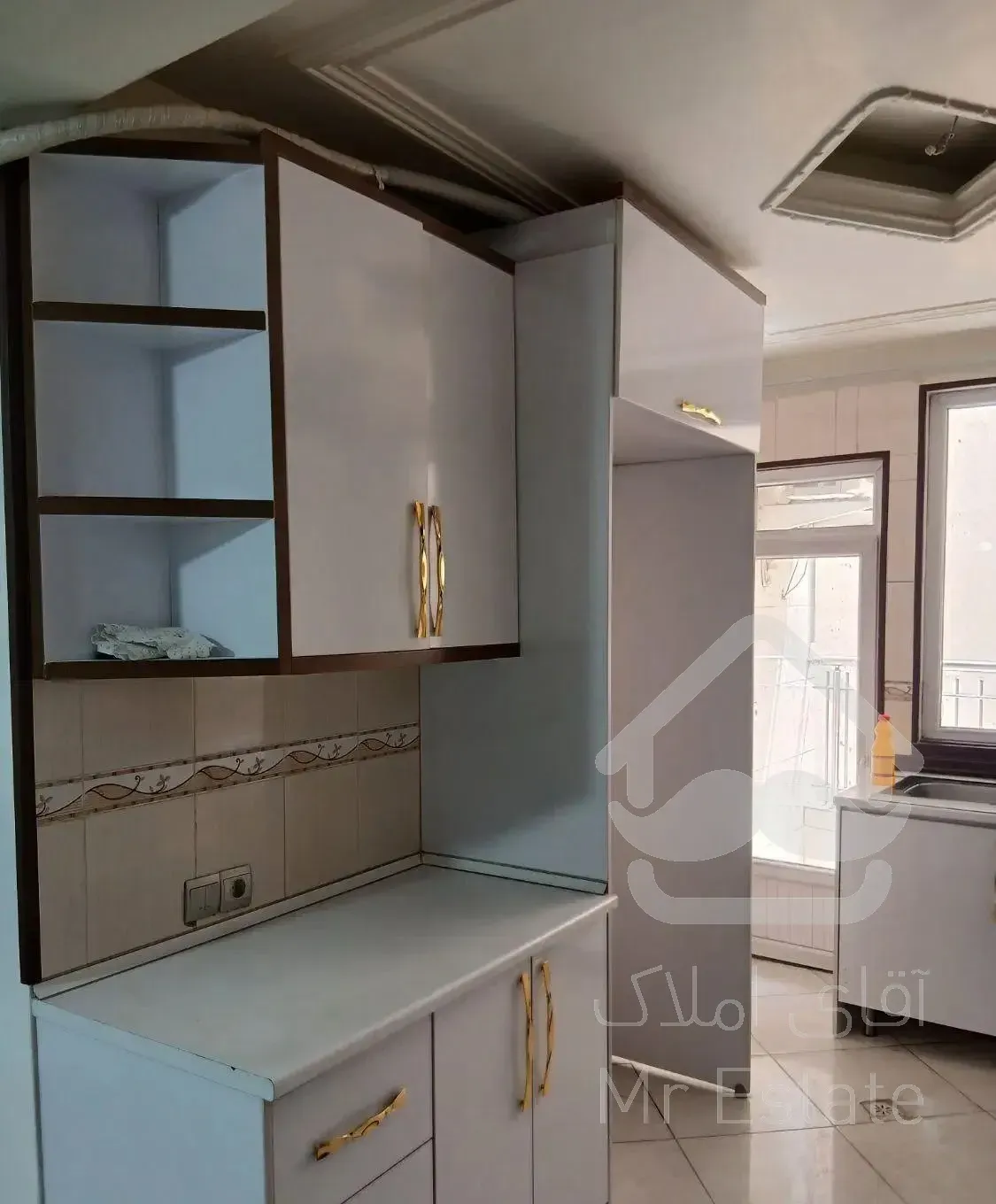 ۷۵متر پارکینگ آسانسور بالکن، تخلیه (قابل تبدیل)