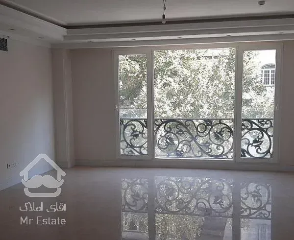 ۱۷۴ متر ۳ خواب ۲ پارکینگ نوساز فول فرنیچ ۲۴ متری