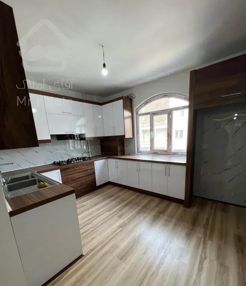 ۱۱۰ متر تک واحدی ستارخان