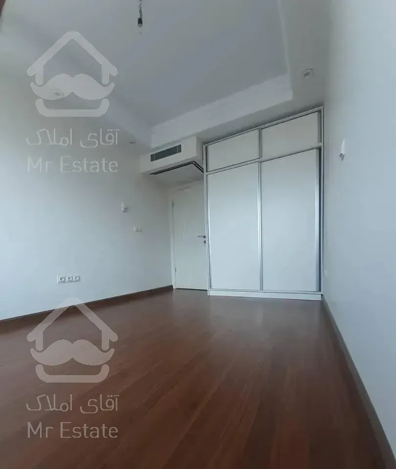 ۱۴۷ متر ۳ خوابه نوساز