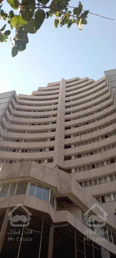 ازگل۲۰مترتجاری همکف مناسب برند پیتزاوساندویج