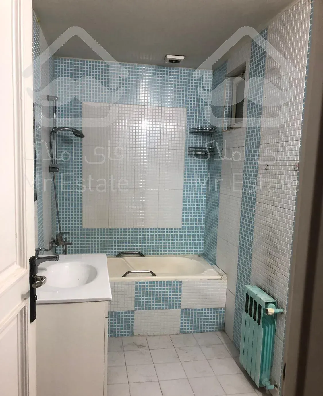 فروش  آپارتمان ۲۰۵ متر، ۴ خوابه، سند ۱برگ شخصی