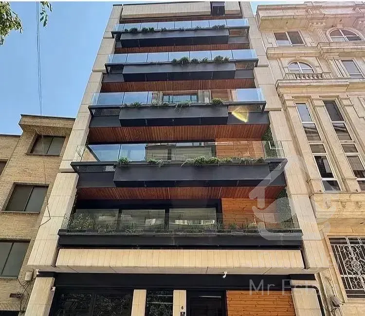 ۱۴۰ متر ‌فاز ۱ ، کلید نخورده رو‌ به نما ،۲ پارکینگ