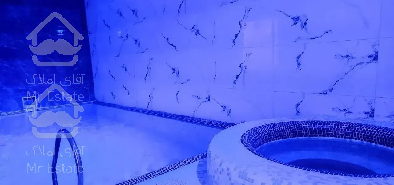 ویلا استخردار نوساز شیک با ۳ کولر