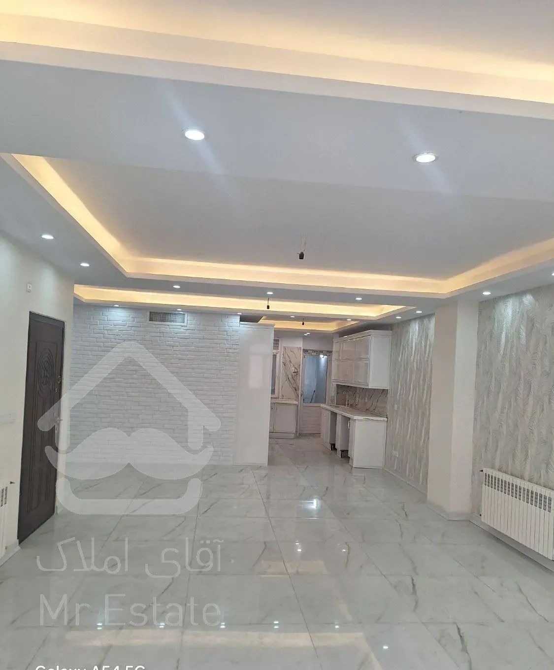 ۱۲۳متر ۳خوابه تک واحدی فلکه دوم صادقیه