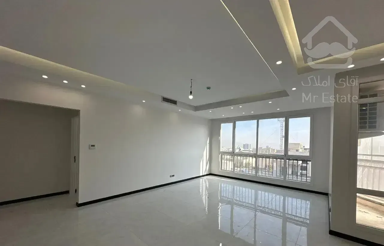 ظفر نوساز کلید نخورده 141متر 3 خواب‌مسترLUX