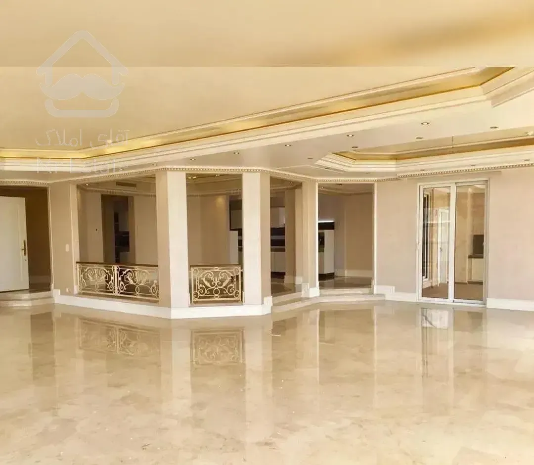 دیپلمات نشین/۳۶۰ متر ۳ خواب مستر/فول مشاعات