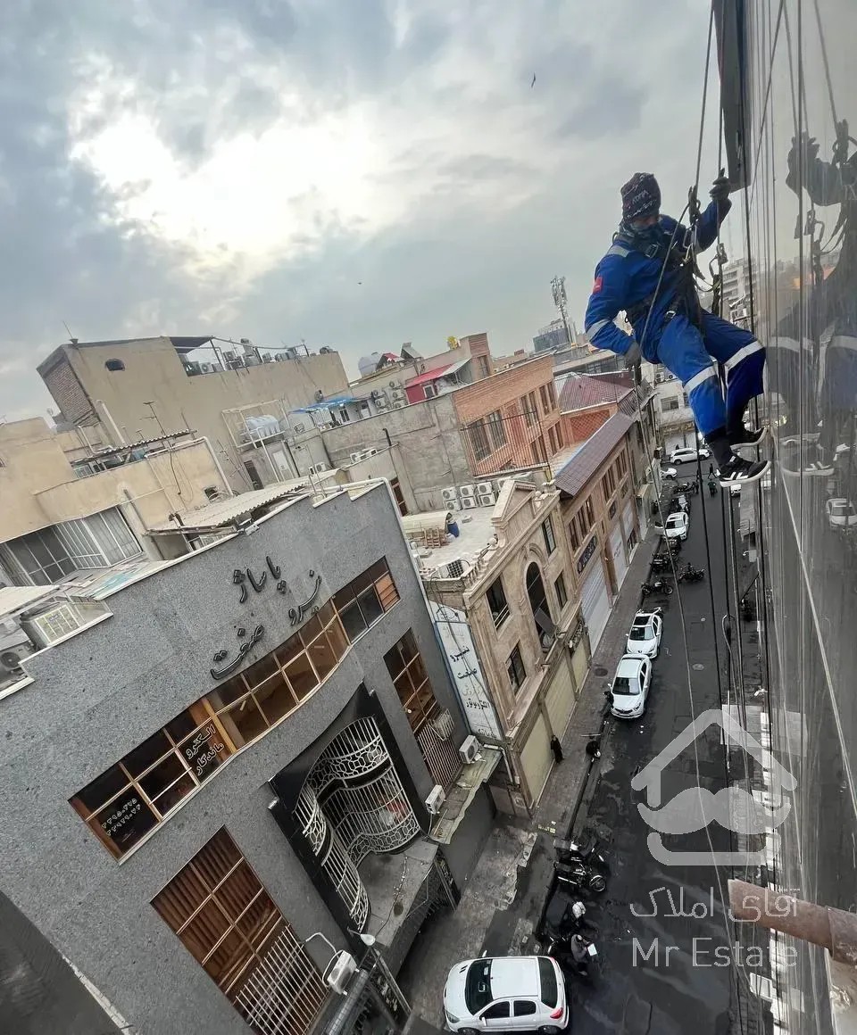 نماشویی شستشوی نما پیچ رولپلاک نما نصب توری