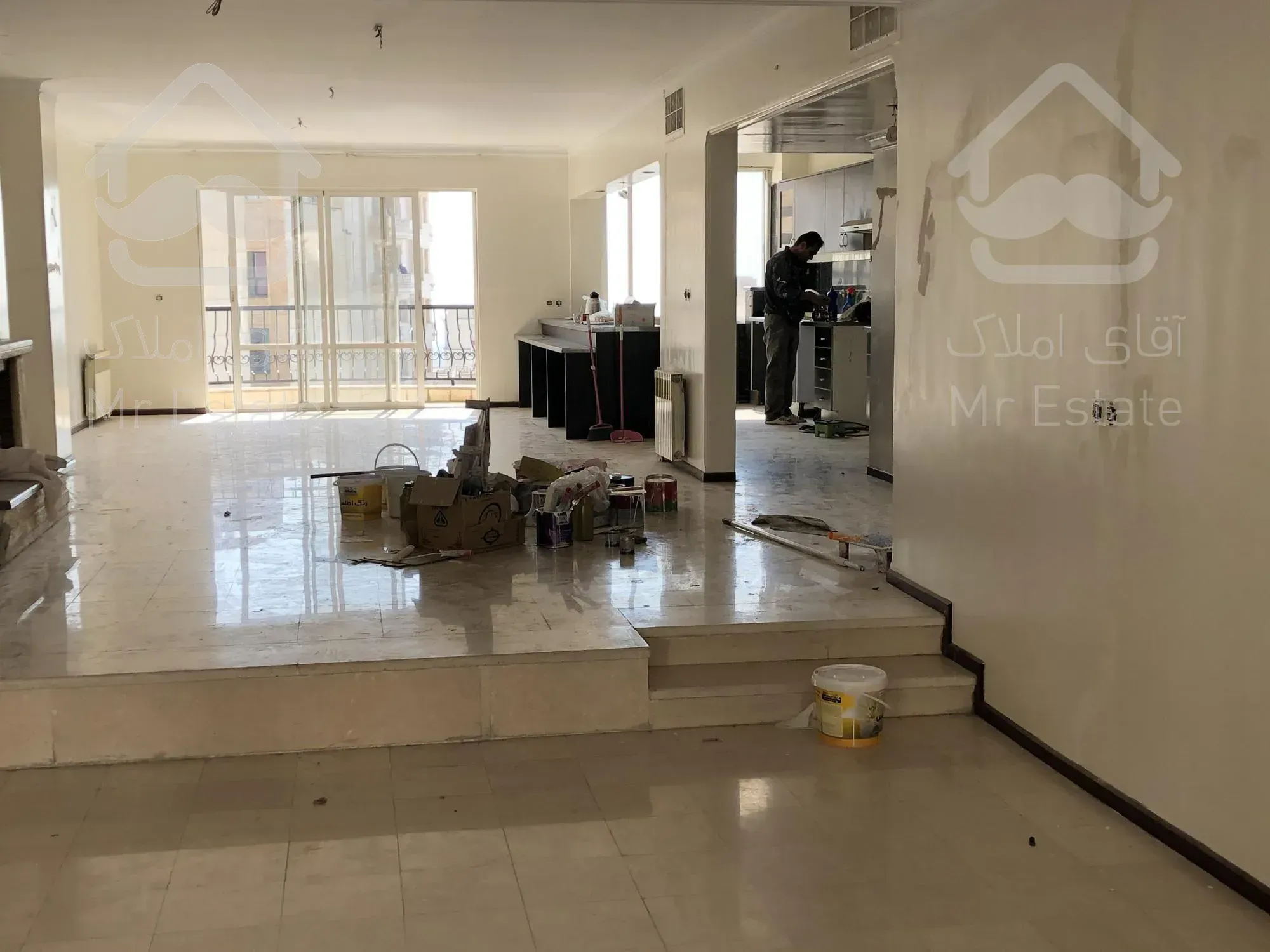 رهن و اجاره آپارتمان ۲۳۰ متری ۴ خواب نیاوران