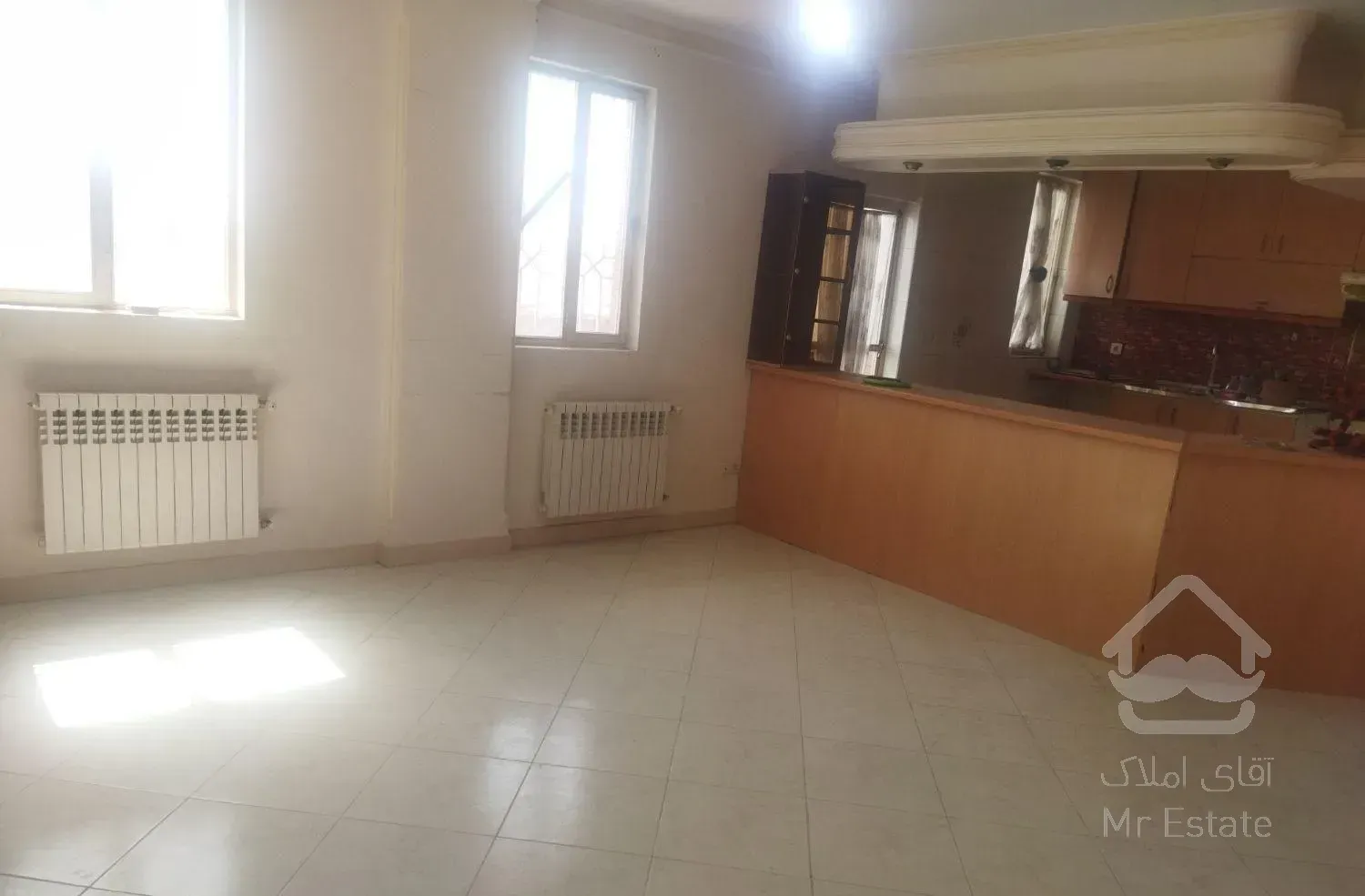 فروش اپارتمان۸۵متری دو خواب بدون مشرف شهرک باقری