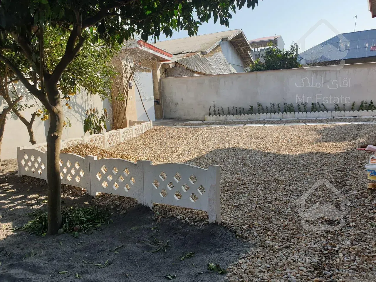 فروش ویلا ۳۳۰متری /اکازیون/ دارای سوئیت مجزا/درشهر چاف وچمخاله