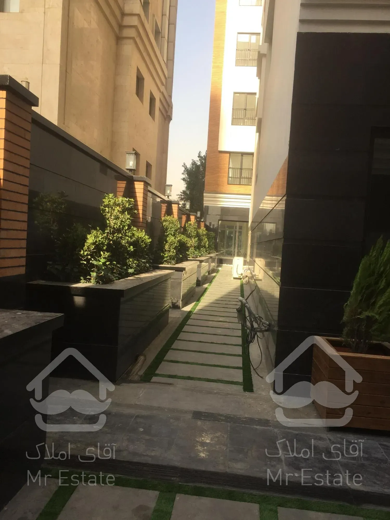 واحدهای ۴۰ متری / اقساطی/ ویو دریاچه