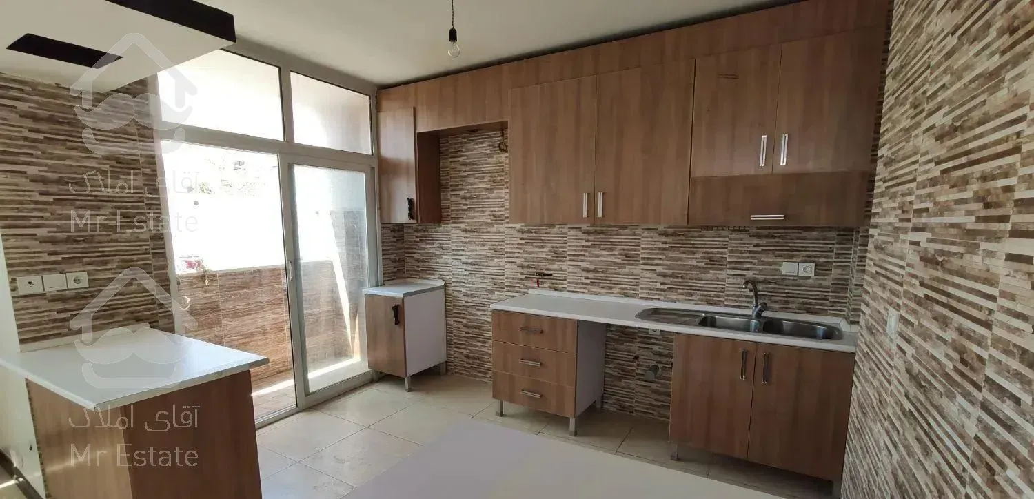 آپارتمان ۹۰متر.حمزه شمالی