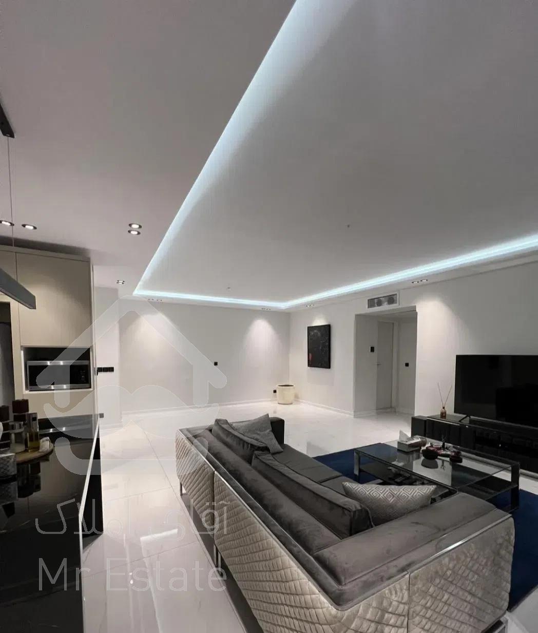 ۹۰ متر کلید نخورده