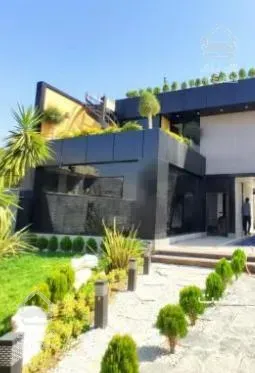 ویلا ۳۲۰ متری