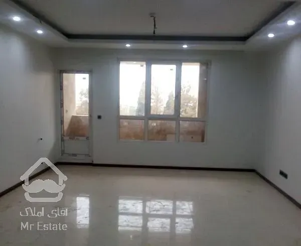 اپارتمان خ داریوش شاهرخ شرقی ۱۲۲ متر