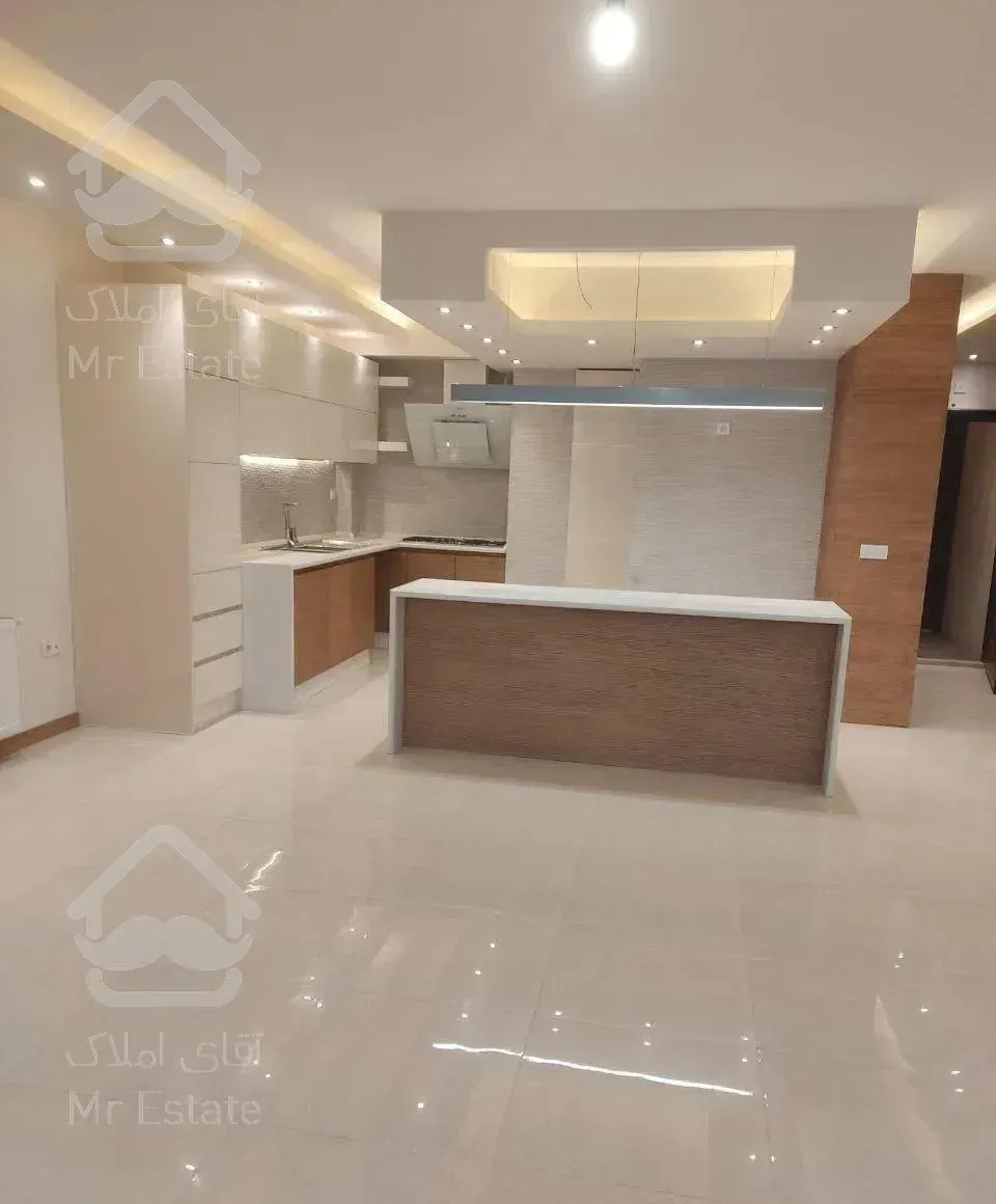 آپارتمان۱۰۰متری،جنوبی،رباط سوم