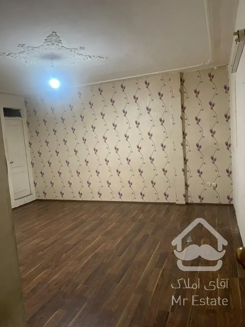 ۴۹ متر طبقه اول