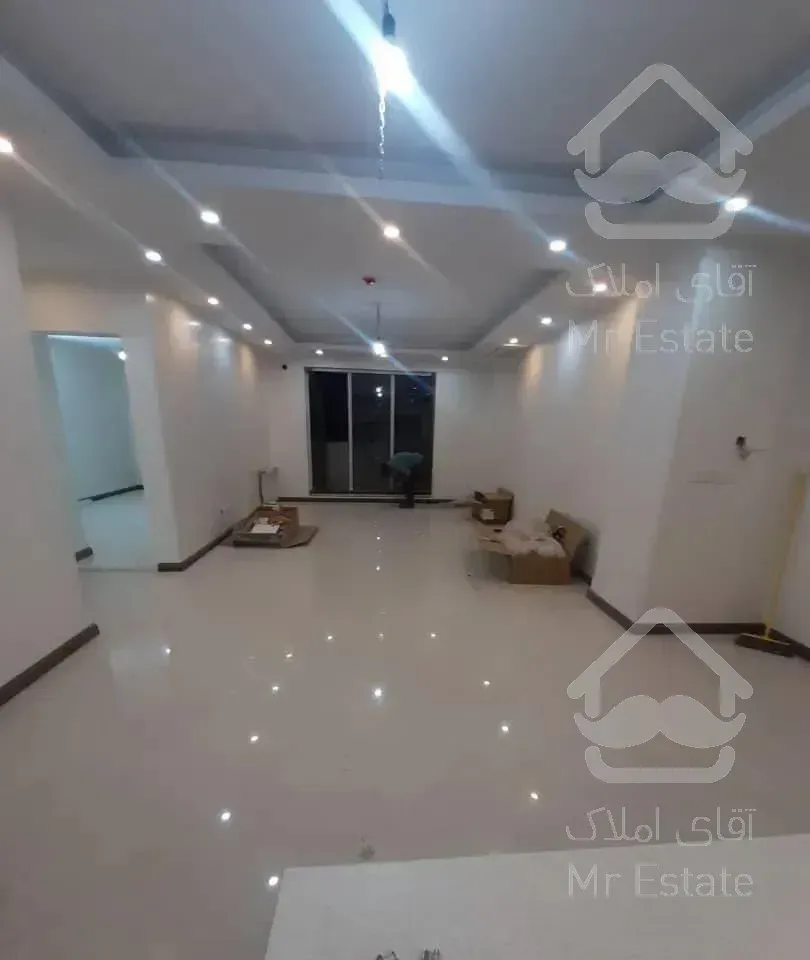 ۱۱۱متر دوخواب غرق در نور / چیتگر / خوش نقشه