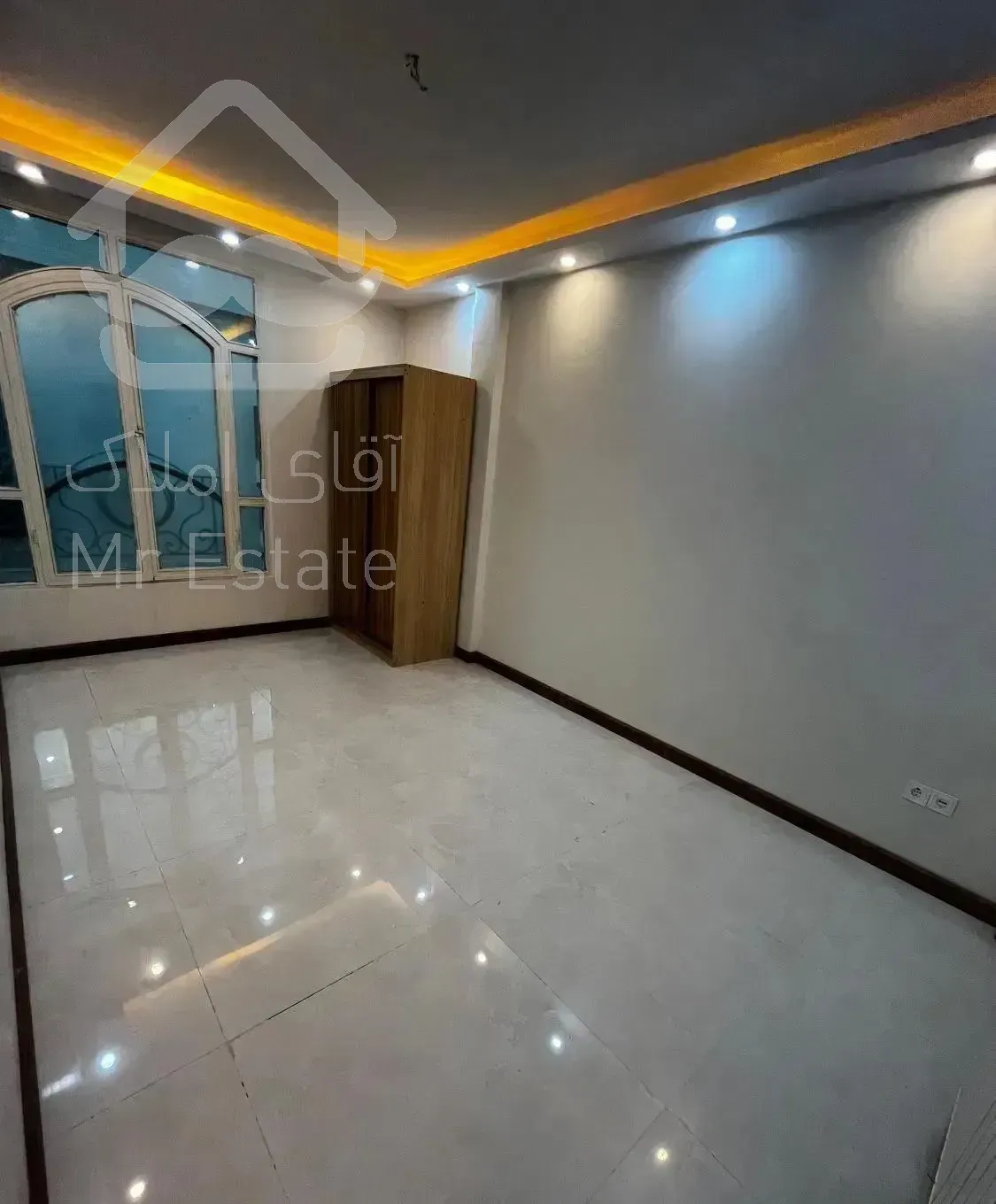 ۶۲متر آپارتمان بازسازی شده صفرتاصد