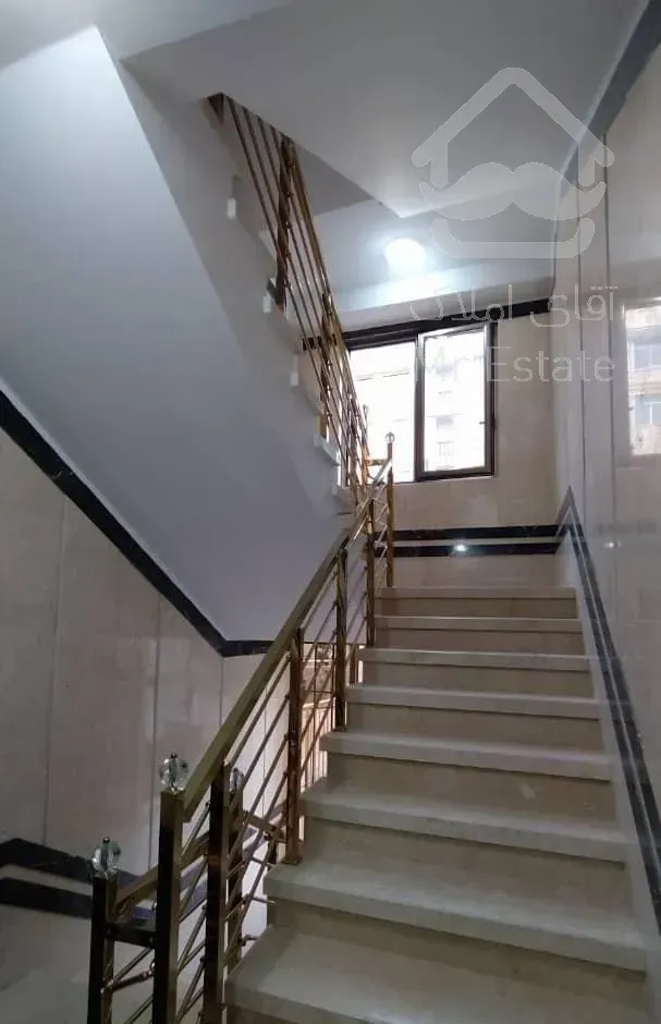 125 متر ، سالن پرده نور ، خوش نقشه