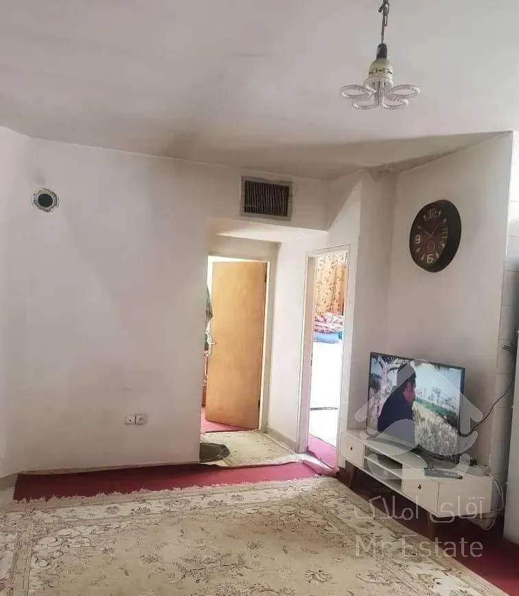 رهن آپارتمان ۶۲ متری ۲ خوابه طبقه ۴ در باغ آذری