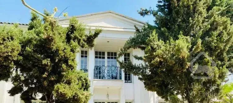 زعفرانیه ویلا ۱۰۰۰ متر